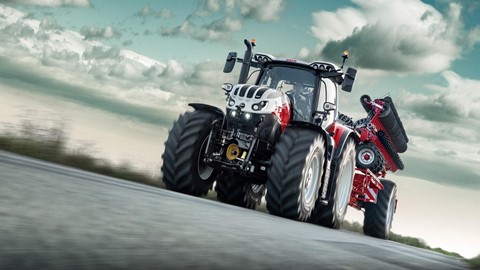 STEYR_6280 ABSOLUT CVT_ON THE ROAD