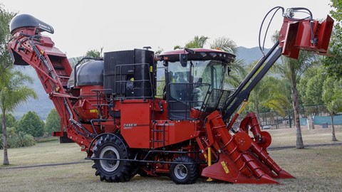 Case IH lanzó la cosechadora de caña Austoft 9000 en Tucumán