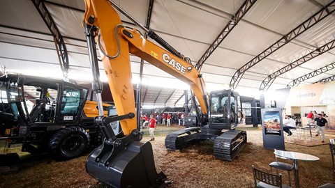 CASE Construction Equipment lança soluções em conectividade na Agrishow