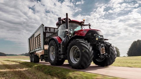 CASE IH OPTUM 340 CVXDRIVE ON THE STREET