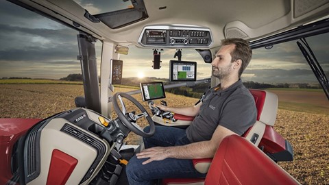 case ih puma 260 cvxd inside cab1