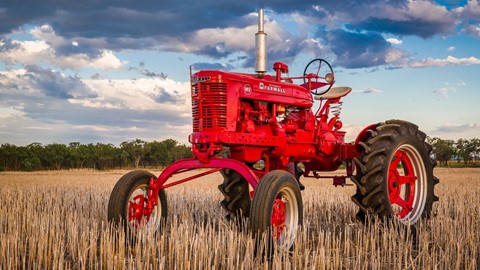 Inverell in NSW s North West to host centenary celebration for Case IH Farmall tractor