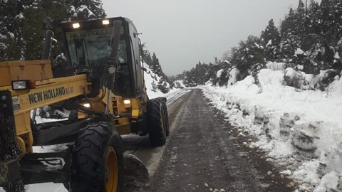 New Holland Construction presente en el Plan Integral de Mantenimiento Invernal de la Patagonia y Mendoza