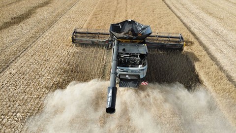 New Holland new combine