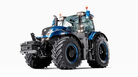 New Holland T7 Methane Power LNG