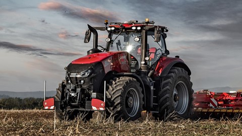 CASE IH AUTONOMOUS TRACTOR ON THE FIELD