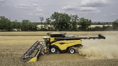 New Holland CR11
