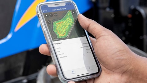 New Holland TT and TT4 tractors lead the way in smart farming with MyPLM Connect