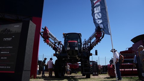 Pensado para el mercado argentino Case IH presenta la nueva configuraci n del Patriot 300 en Expoagro 2024