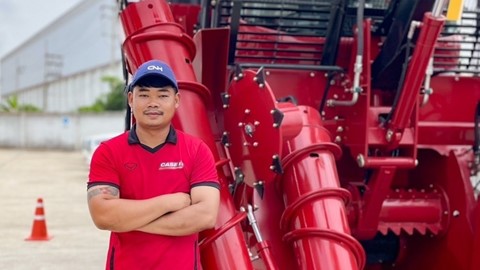 Pakdee College and Case IH pioneer a dual programme for harvester machinery training in Thailand
