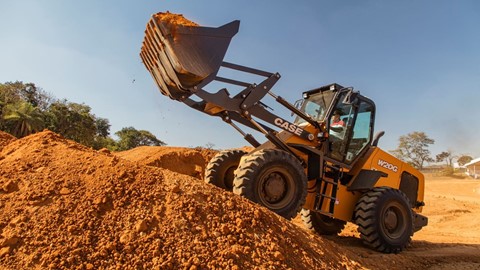 CASE actualiza su línea de palas cargadoras en América Latina