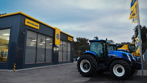 New Holland inaugura su primer Smart Dealer en Santa Fe