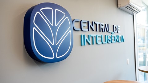 Central de Intelig ncia New Holland