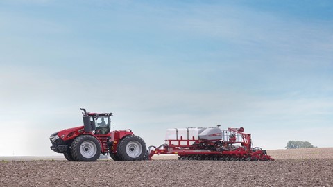 Steiger 475 with Early Riser
