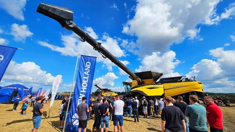 New Holland CR11 Demo Tour in Poland