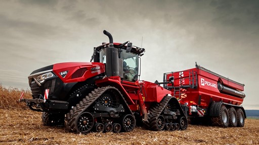 Case IH Quadtrac heavy duty suspension field