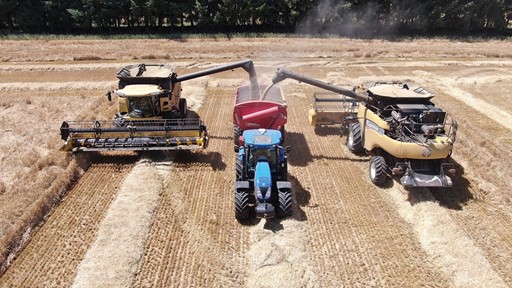 M s de 20 A os de confianza en New Holland y SKC Rural S A potencia su producci n con tecnolog a de vanguardia