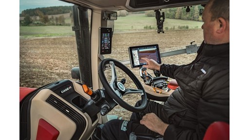 Case IH Puma range grows as Puma 240 becomes largest model now available with PowerDrive