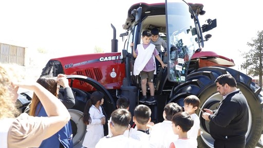 Más de 1.200 niños y adolescentes formaron parte del Proyecto Siembra de Case IH