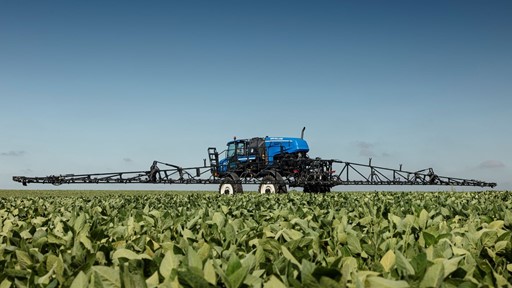 Pulverizador Defensor 2500 da New Holland