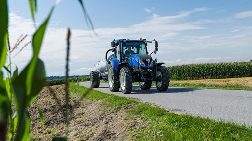 New Holland T5S