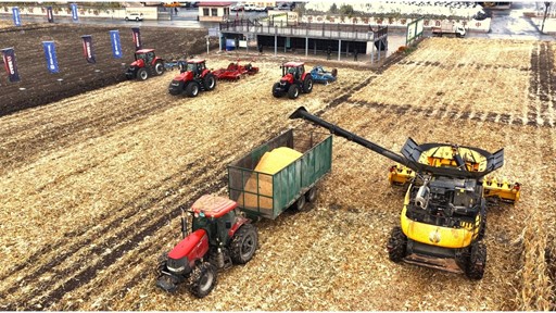 new-holland-cr8.90--case-ih-optum-3304--and-magnum-4004