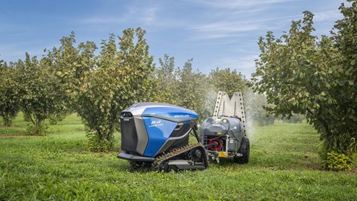 new-holland-r4-robot-series_006