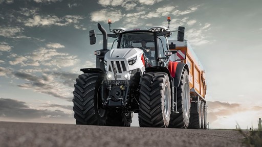 HOT NEWS FROM AGRITECHNICA 2025: THE ALL-NEW STEYR® CERVUS CVT