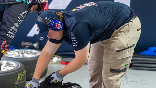 -get-things-done--attitude-earns-warracknabeal-apprentice-sandown-500-supercars-experience