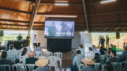 New Holland e Universidade do Agro firmam parceria para impulsionar capacita o e inova o no campo
