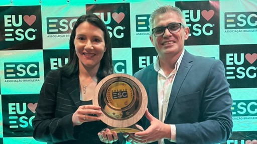 New Holland ganha pr mio nacional de sustentabilidade com trator movido a biometano