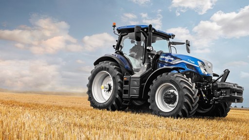T7 Standard Wheelbase Tractor