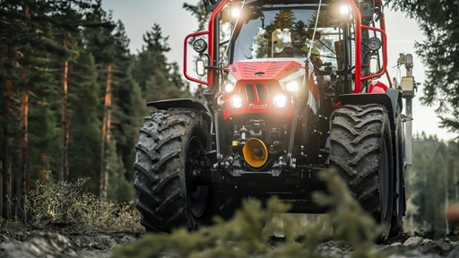 STEYR 4120 PLUS forestry