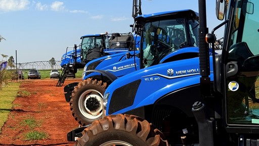 New Holland inaugura Centro de Treinamento na Cidade do Agro para capacitar alunos de cursos ligados agricultura