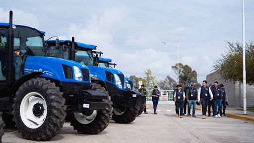 New Holland abrio las puertas de su fabrica para acercar todo su porfolio a sus clientes