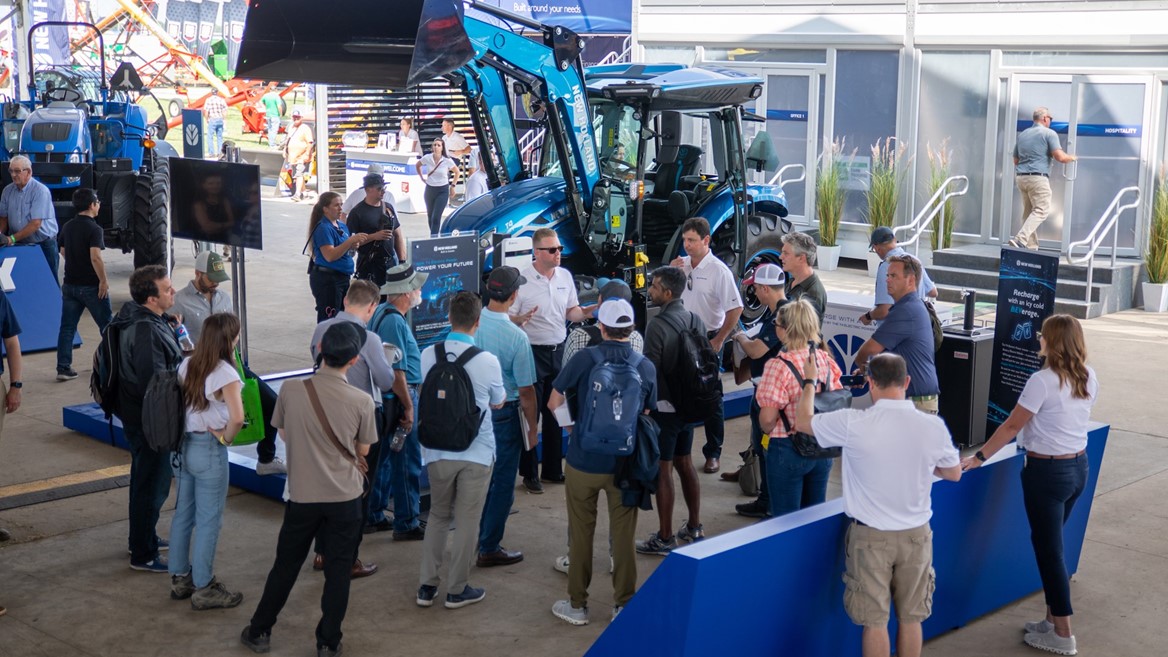 T4 Electric Power Tractor Presentation