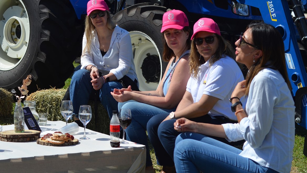 New Holland se destac en Expo Brandsen con sus equipos