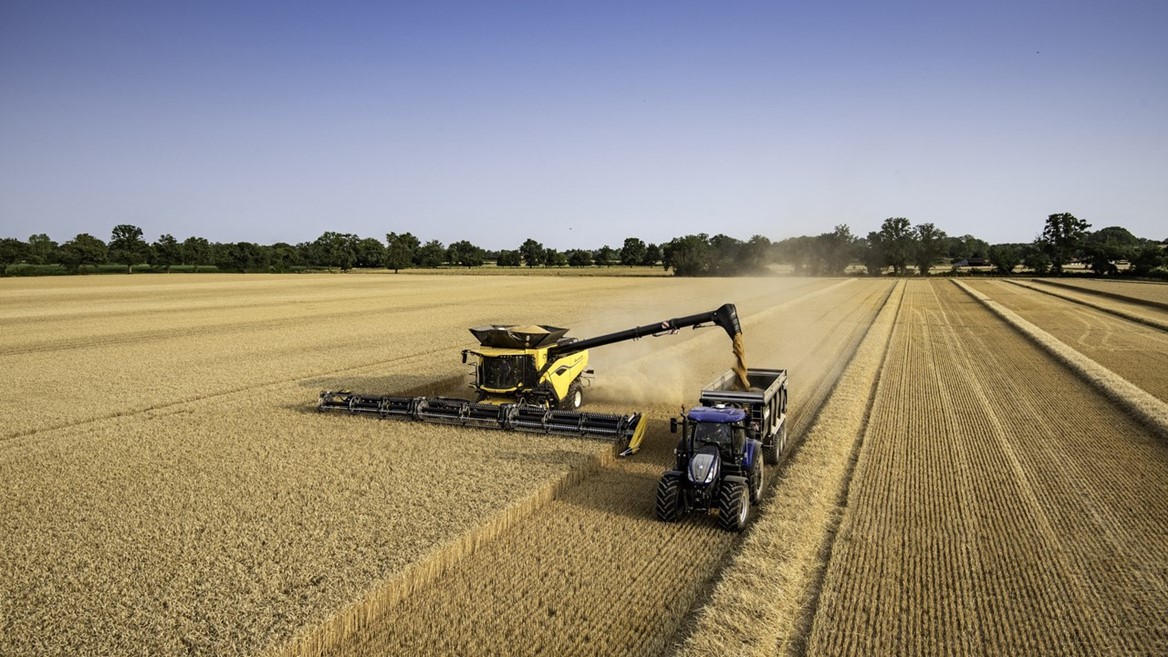 New Holland CR11