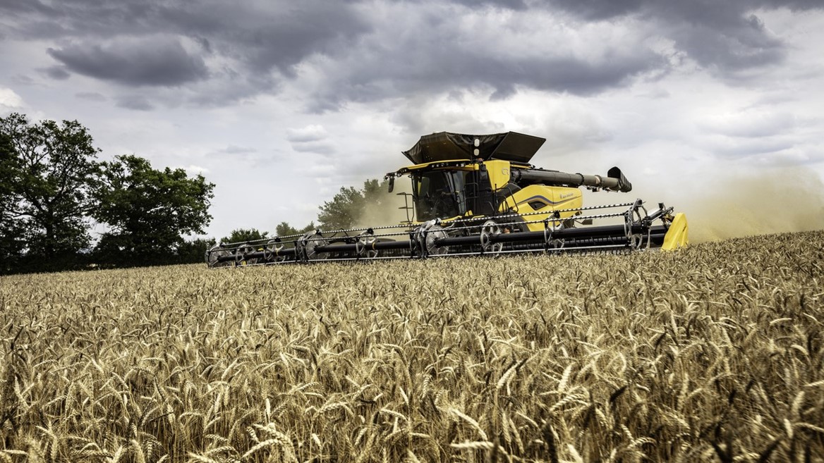 New Holland CR11