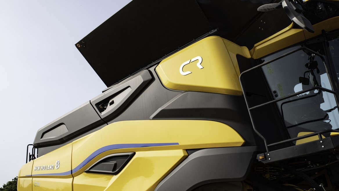 New Holland CR11
