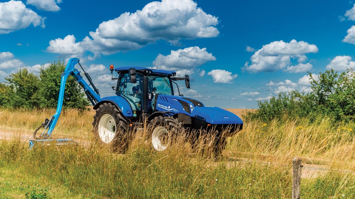 T6180 Methane Tractor
