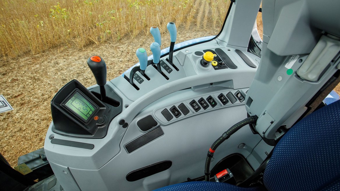 T6 140 Electro Command da New Holland