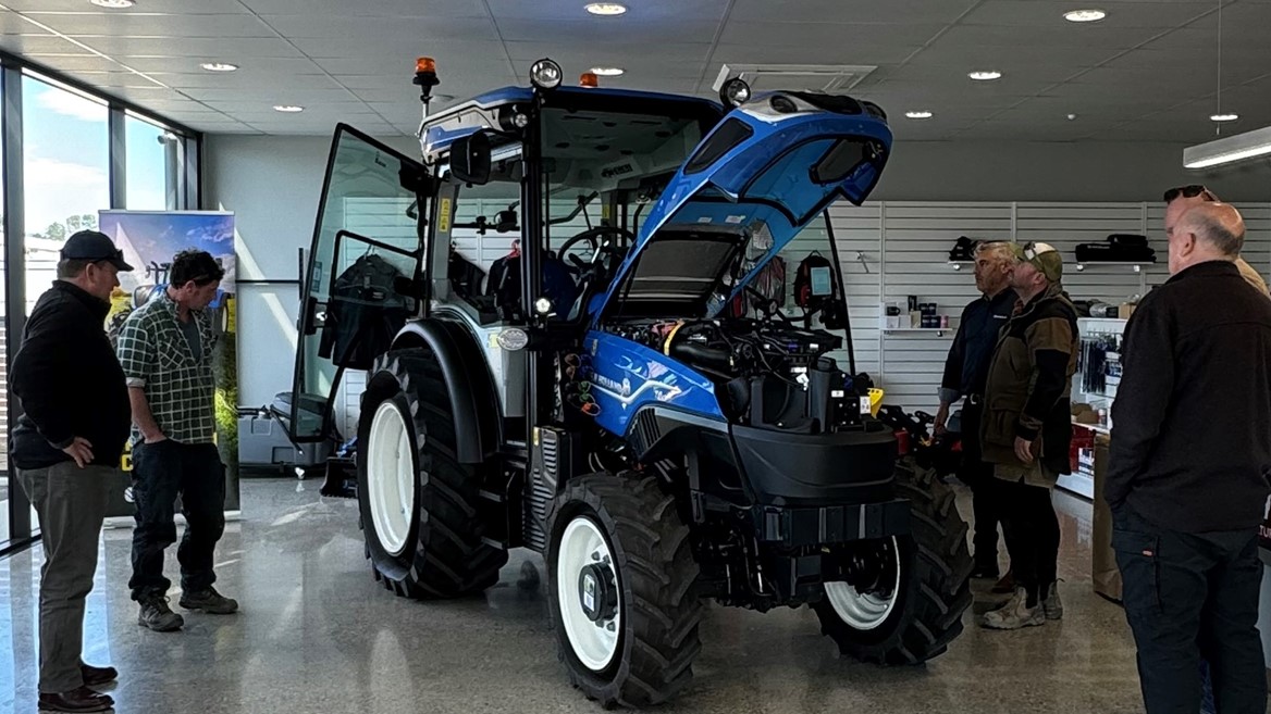 Upgraded addition to New Holland specialty range creates a buzz at New Zealand customer event