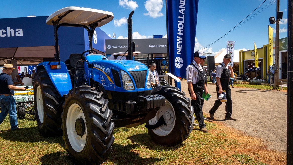 Toda la tecnolog a de los productos New Holland en Innovar 2025