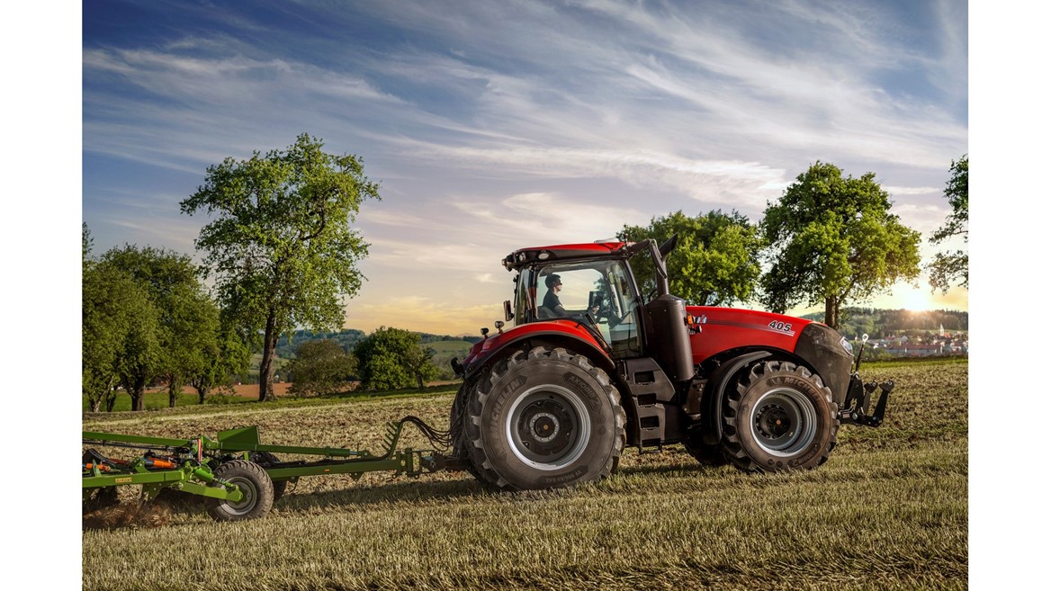 More power enhanced features and simplified technology for Case IH Magnum tractors