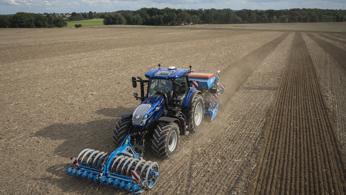 New Holland T7 Standard Wheelbase