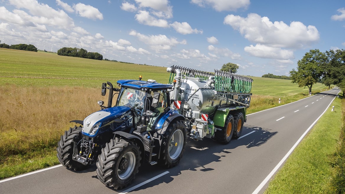 New Holland T7 Standard Wheelbase