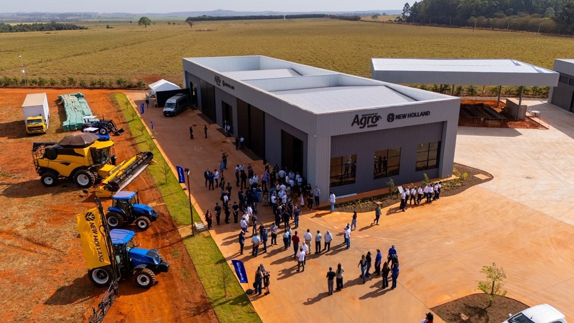 New Holland inaugura Centro de Treinamento na Cidade do Agro para capacitar alunos de cursos ligados agricultura
