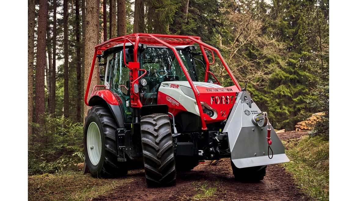 STEYR Traktoren Expert CVT Forestry