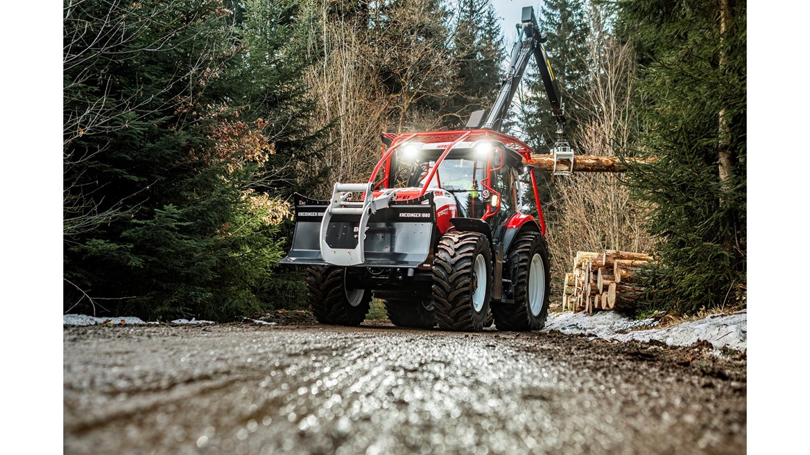 STEYR Traktoren Profi CVT Forestry